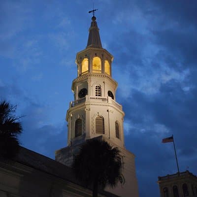 Ghosts of Charleston Walking Tour + Unitarian Church Graveyard