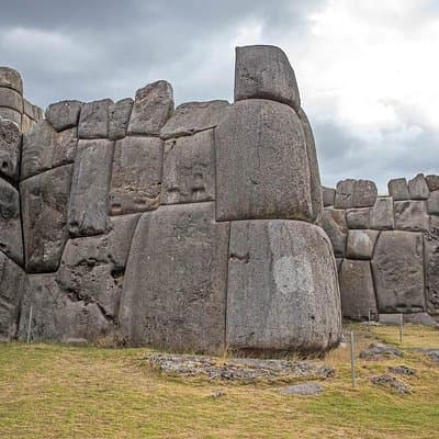Private Cusco, Puka Pukara, Tambomachay and Sacsayhuaman Full-Day Tour