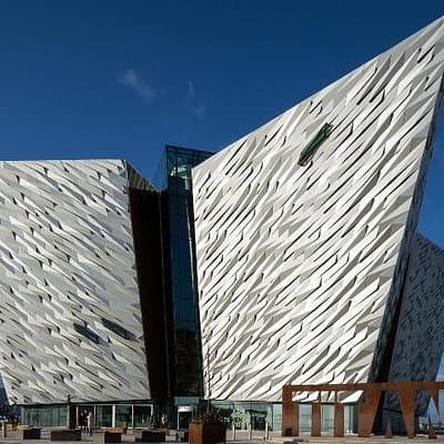 Giant's Causeway Tour with Titanic Experience Ticket from Belfast