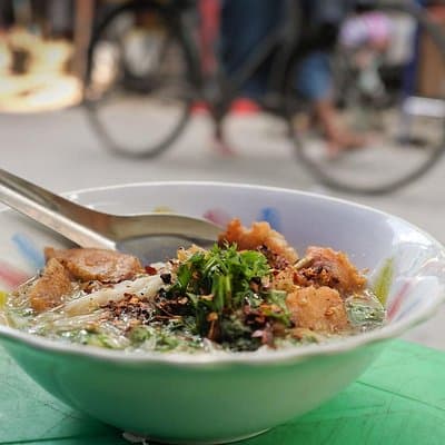 Yangon Breakfast and Market Tour - The must try dishes!