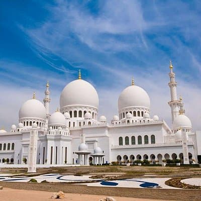 Abu Dhabi City Tour with Grand Mosque and Ferrari World from Dubai
