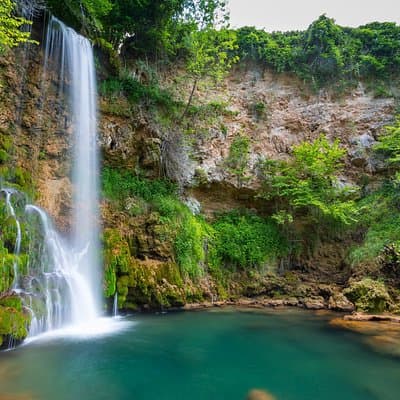 From Belgrade: Best of East (Resava Cave & Lisine Waterfall)