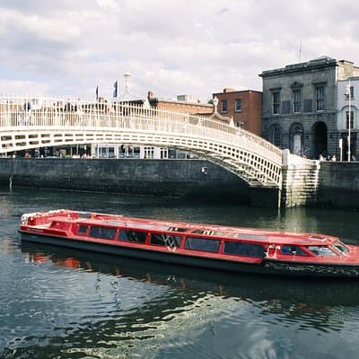 Dublin Sightseeing Cruise on River Liffey with Local Guide