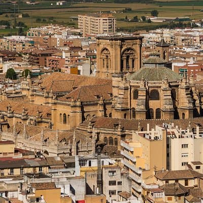 Private 4 hour walking tour of Granada (tickets to Cathedral and Royal Chapel)