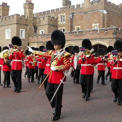 Changing of the Guard at Buckingham Palace London Walking Tour