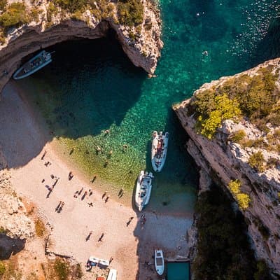 Blue Cave and Hvar Tour - 5 Islands Tour from Split and Trogir