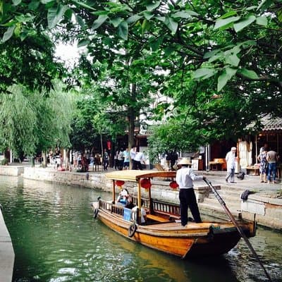 Recorrido de un día privado por la Ciudad de Agua Zhujiajiao y la ciudad de Shanghái