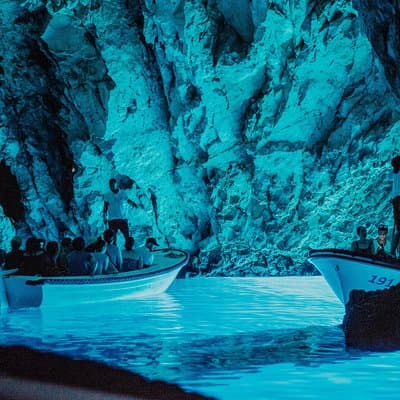 Blue Cave, Mamma Mia and Hvar, 5 Islands Speed boat Small group