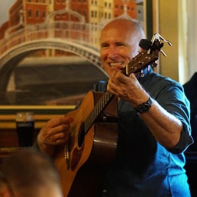 Traditional Irish Musical Pub Crawl
