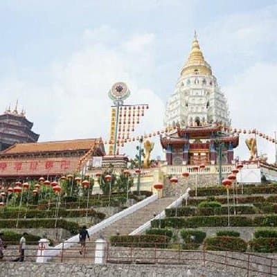Private Half-Day Penang Hill and Kek Lok Si Temple Tour