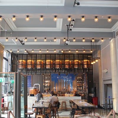 Glasgow: Pubs & History Walking Tour with Beer Tasting