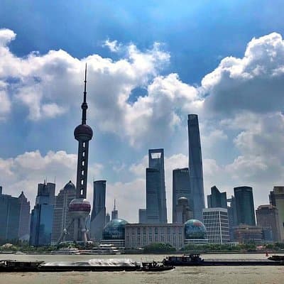 Half-day Private Shanghai Walking Tour of The Bund and Yu Garden