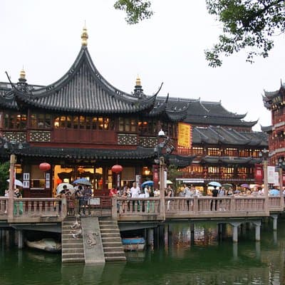 Private Full-Day Tour: Incredible Shanghai Highlights