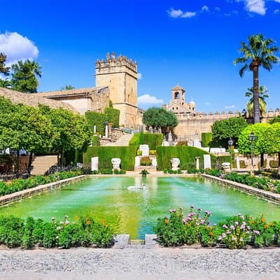 Mosque-Cathedral, Alcazar & Jewish Quarter with Tickets