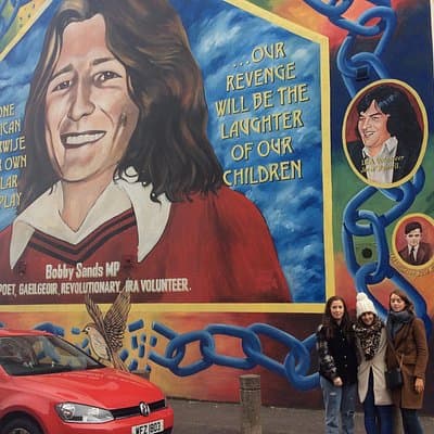 Peace Wall Taxi Tour