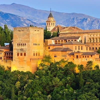 Granada Day Trip with Alhambra and Albaicin Tour from Seville