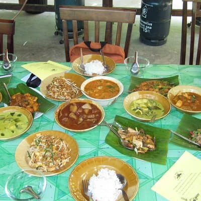 Ya Thai Cooking Class in Krabi with Recipe Book