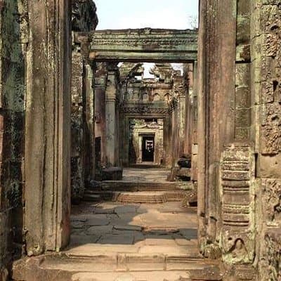 Half-Day Preah Khan and Neak Pean Temples from Siem Reap