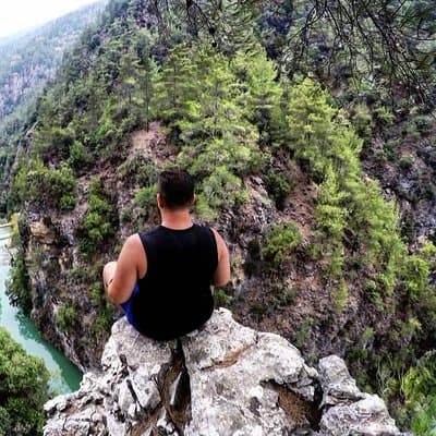 Chouwen Lake Hiking & Swimming