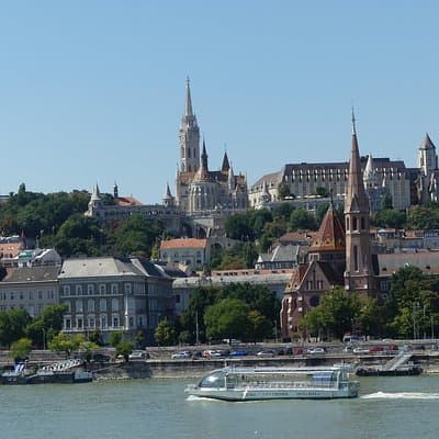 Budapest Guided City Tour and Danube Cruise Audio Guide
