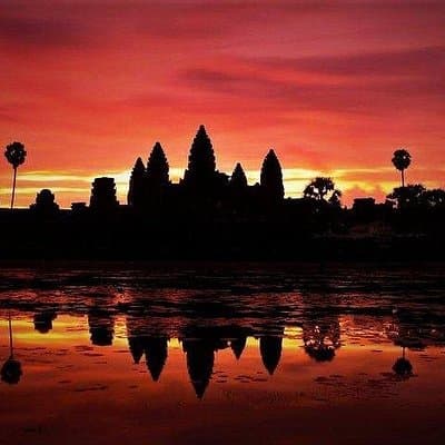 Angkor Wat Sunrise Tour