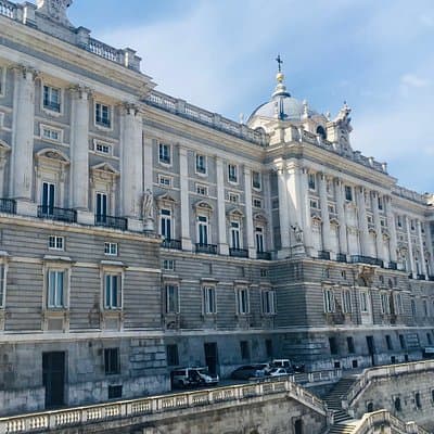 Madrid Royal Palace and Prado Museum Private Tour with Transfers