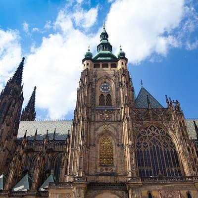 Two-Hour Morning Walking Tour of Prague Castle