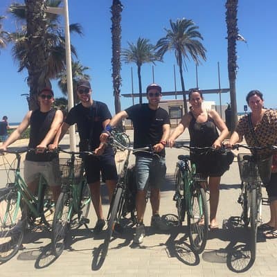 Spaßige Fahrradtour von der Stadt zum Strand. Kleine Gruppen + BikeGuyVLC Tipps App!