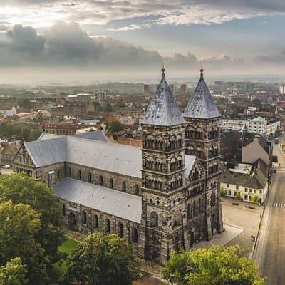 Hamlet and Sweden Tour - Two Countries in one day !