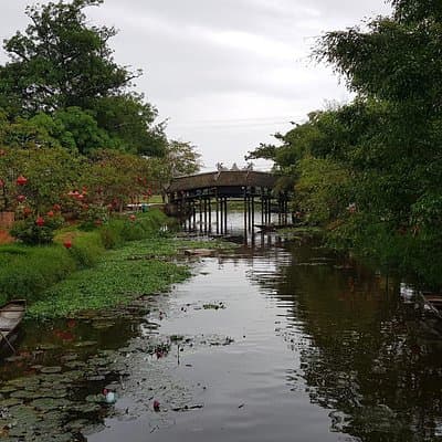 Biking to Thanh Toan village