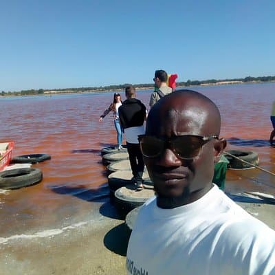 Pink lake with Bandia reserve. Minimum 2 people for reservation.