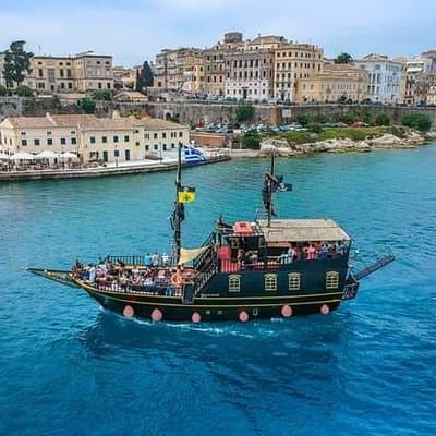 Minicruise around the coastline of Corfu Town with Pirate ship 75 min