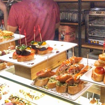 Barcelona Food Tour: Market & Gothic Quarter with Expert Guide
