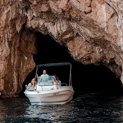 Blue Cave & Lady of the Rocks 3 hrs private tour (up to 5 pax)