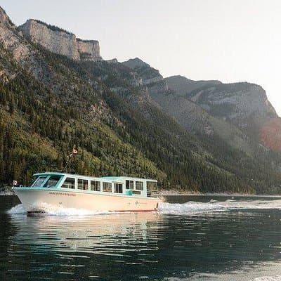 Lake Minnewanka Cruise