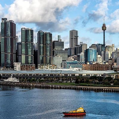 Sydney's Rocks & Darling Harbour With A Local: Private & Custom