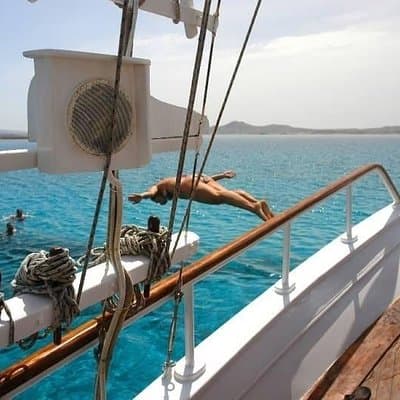 The Authentic Rhenia-Delos Cruise