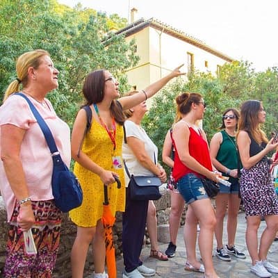 Guided tour Albaicín and Sacromonte