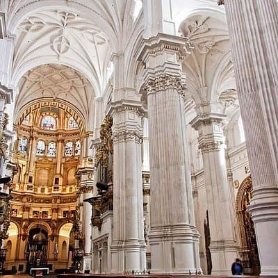 Tickets included : CATHEDRAL AND ROYAL CHAPEL OF GRANADA