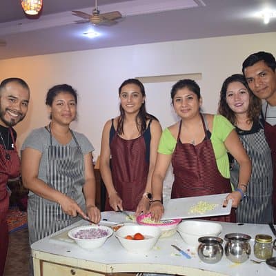 Clases de cocina en Pink City