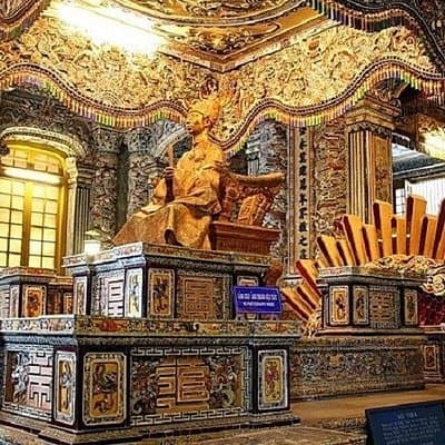 Hue Royal Tombs Tour: Visit Best Pagoda & King's Mausoleums
