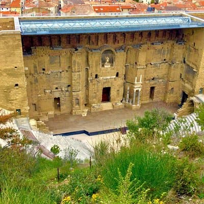 Half-Day Provence Pont du Gard and Wine Tasting Tour from Avignon