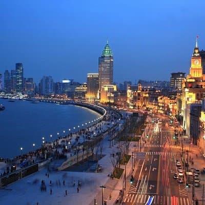 Private Tour:Shanghai Museum,the Bund,Yuyuan Old Street&Sunset in Shanghai Tower