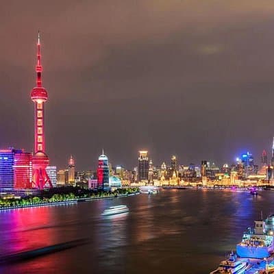 Private Tour of Shanghai Museum the Bund Yu Garden and Cruise on Huangpu River