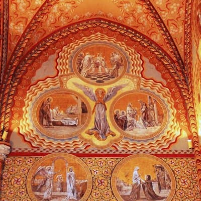 Castle District tour with Matthias Church Ticket & Cake & Coffee