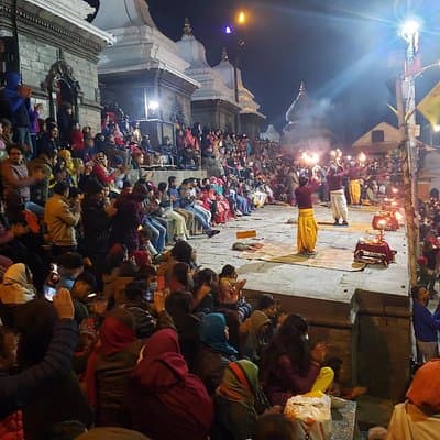 Pashupatinath Evening Aarati: Few Divinely Hours in Kathmandu