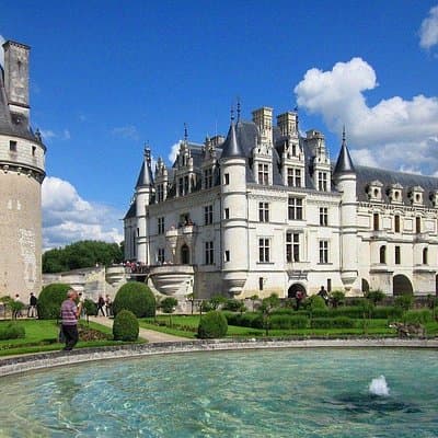 Day Tour of Chateaux of Chenonceau & Chambord from Tours/Amboise