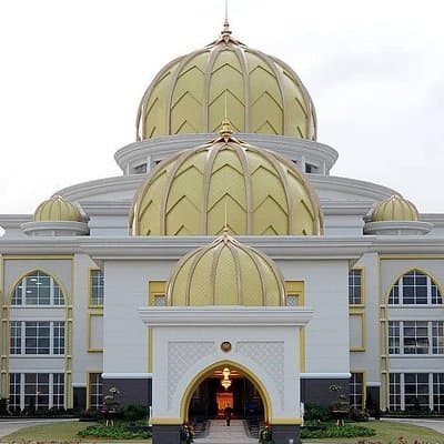 Putrajaya, Batu Caves And Kuala Lumpur Full-day City Tour