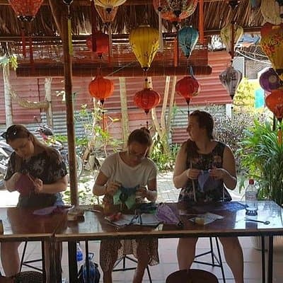 Tour to Tra Que Vegetable Village, Silk Weaving & Lantern Making Class