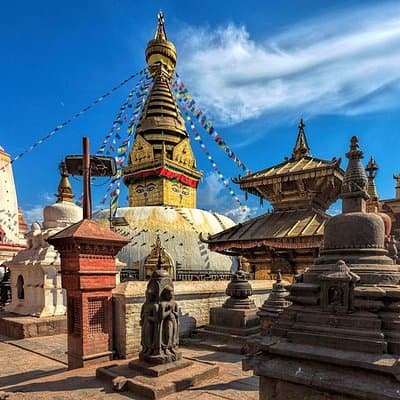 Halfday Tour of Kathmandu Durbar Square and Swoyambhunath Stupa